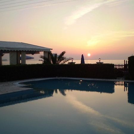 Filorian Hotel Apartments Ахарави Екстериор снимка