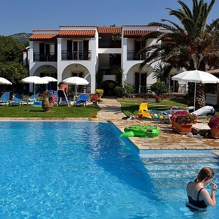Filorian Hotel Apartments Ахарави Екстериор снимка
